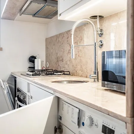 Akicity Ourique Orange Апартаменты